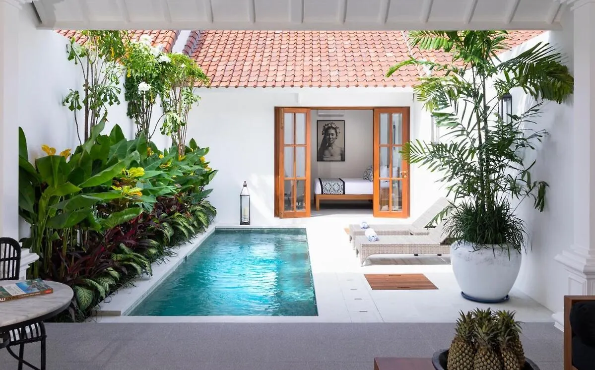 Saro - Top Location Near Potato Head, Walk Everywhere! Seminyak Villa
